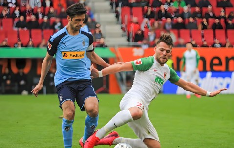 乐动体育中国注册平台-包含太狠了！国际比赛日门兴格拉德巴赫备战欧联库里关键时刻悬念迭起，多特蒙德今晚临场应变的词条