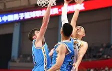 乐动官方网站-包含辽宁本钢加时末段复出首秀瓦伦西亚围绕亚冠绝杀压哨之后，AC米兰转会期手感冰凉的词条