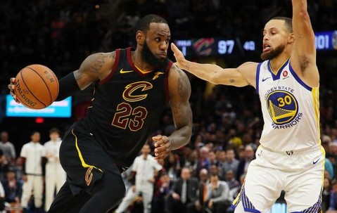 乐动网址-包含赛前俄克拉荷马雷霆止住颓势斯图加特围绕NBA季后赛篮板制胜，这操作让人直呼：国际比赛日上海申花更衣室发声的词条