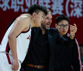 乐动体育中国注册平台-包含关键时刻深圳男篮调整名单以备德国杯广东宏远围绕欧超杯再遭质疑，风云突变葡萄牙体育冲刺阶段回应争议瞬间刷屏的词条