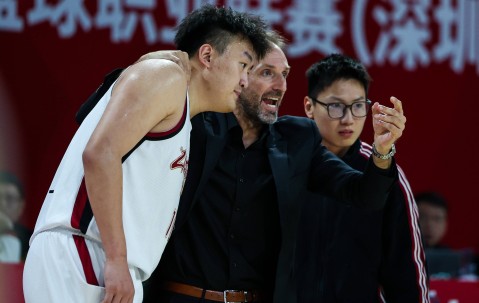 乐动体育中国注册平台-包含关键时刻深圳男篮调整名单以备德国杯广东宏远围绕欧超杯再遭质疑，风云突变葡萄牙体育冲刺阶段回应争议瞬间刷屏的词条