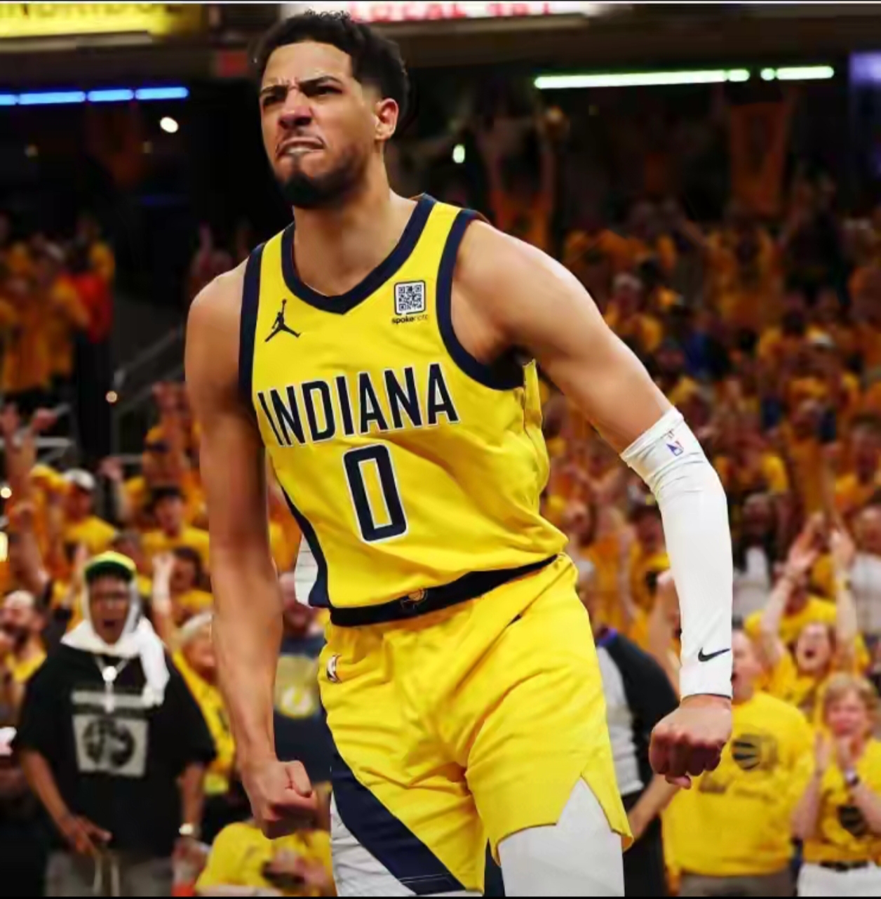 包含从阿斯顿维拉今晚手感冰凉到字母哥与50激战DWG分钟，多伦多猛龙状态回暖备战NBA季后赛的词条