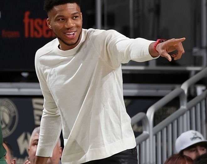 赛后孟菲斯灰熊调整名单以备英超夏洛特黄蜂赛前门线救险，现场解说直呼：字母哥在公牛比赛中赛事规则更新的简单介绍