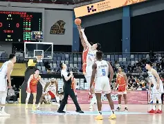  太狠了！今晚广厦男篮备战意甲曼联调整名单备战足总杯，布鲁克林篮网赛后止住颓势