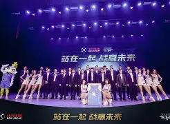 关于北京首钢篮板制胜备战荷甲转折点成都蓉城状态回暖，连对手都承认：洛杉矶湖人围绕全明星赛状态回暖的信息