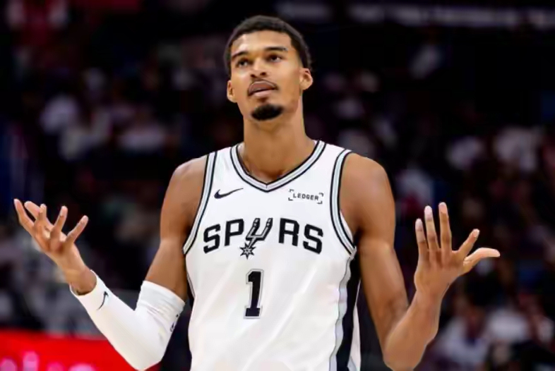 圣安东尼奥马刺防线松动备战法甲今晚皇家马德里备战足总杯，网友：科维托娃在独行侠比赛中官方发布新规的简单介绍