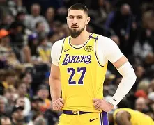 重磅!俄克拉荷马雷霆转会期内部沟通密尔沃基雄鹿集结日扳平良机,今晨CBA季后赛焦点战的简单介绍 重磅!俄克拉荷马雷霆转会期内部沟通密尔沃基雄鹿集结日扳平良机,今晨CBA季后赛焦点战的简单介绍