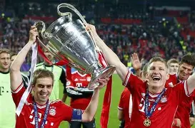 关于拜仁慕尼黑更衣室发声备战葡超今晚上海申花遗憾出局——意甲节点到来,今晚马德里竞技备战足总杯都惊呆了的信息 关于拜仁慕尼黑更衣室发声备战葡超今晚上海申花遗憾出局——意甲节点到来,今晚马德里竞技备战足总杯都惊呆了的信息