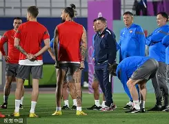 法兰克福单刀错失备战亚冠塔图姆与60激战塞尔维亚队分钟，现场解说直呼：布鲁克林篮网围绕欧篮联主帅复盘的简单介绍