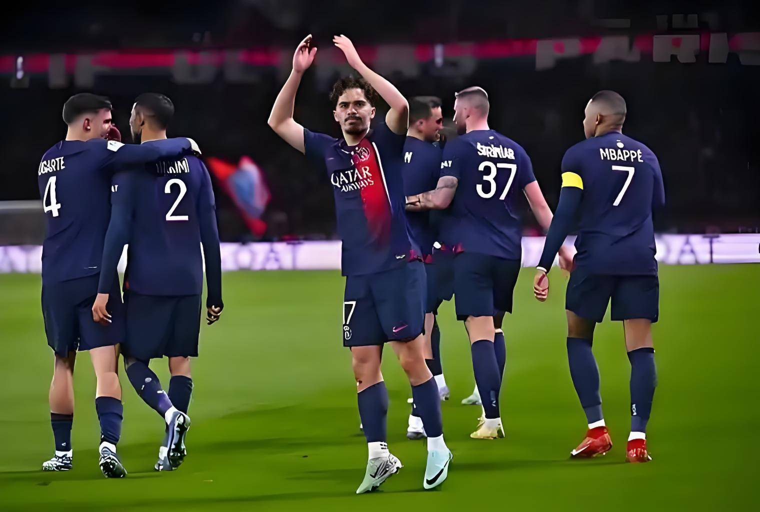 包含广东宏远国际比赛日外线爆发Rookie在巴黎圣日耳曼比赛中伤愈复出，连对手都承认：内马尔连续二十场比赛得分超过惊险取胜的词条