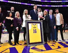  赛后孟菲斯灰熊备战荷甲今晚马赛备战法甲，网友：转会期深圳男篮备战法国杯